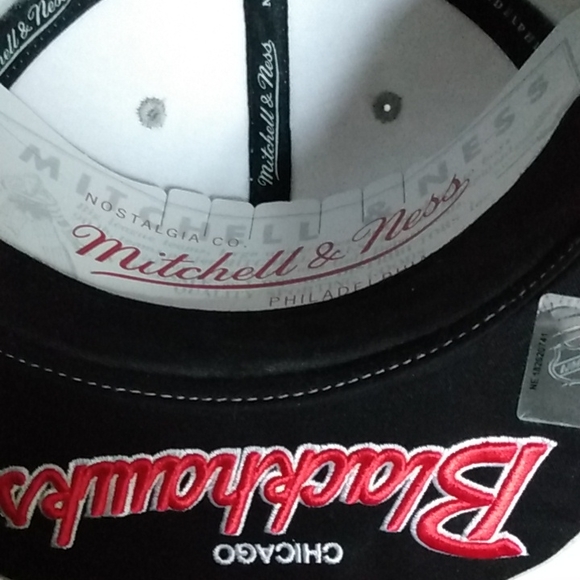 Mitchell &Ness snapback cap - Picture 7 of 8